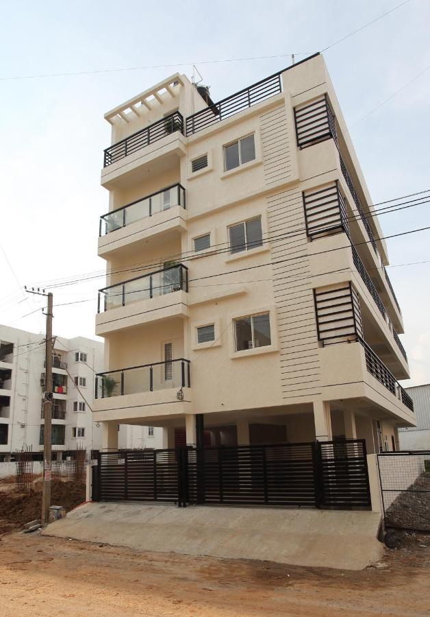 Qualtems Guest House-With Ac Options Bangalore Luaran gambar