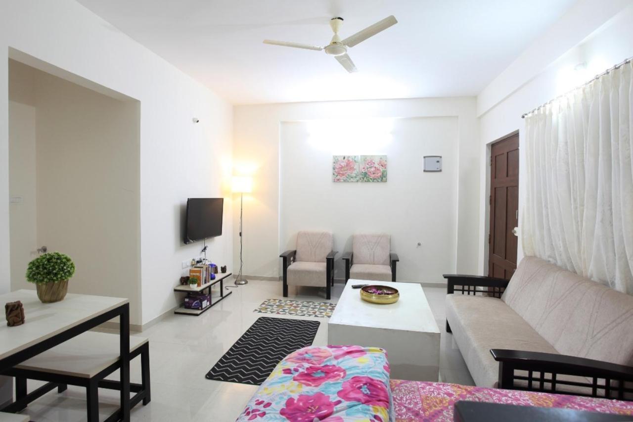 Qualtems Guest House-With Ac Options Bangalore Luaran gambar