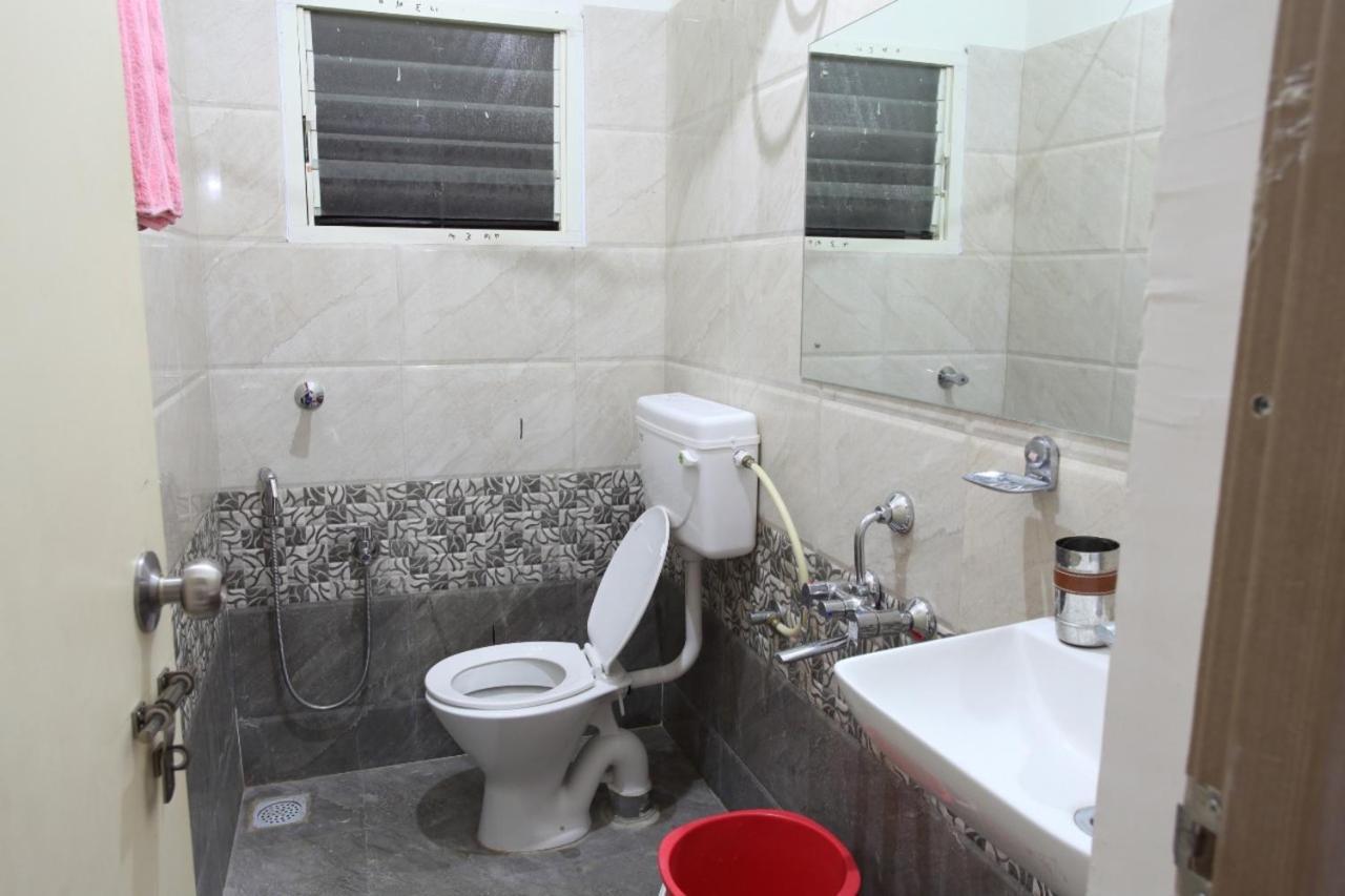 Qualtems Guest House-With Ac Options Bangalore Luaran gambar