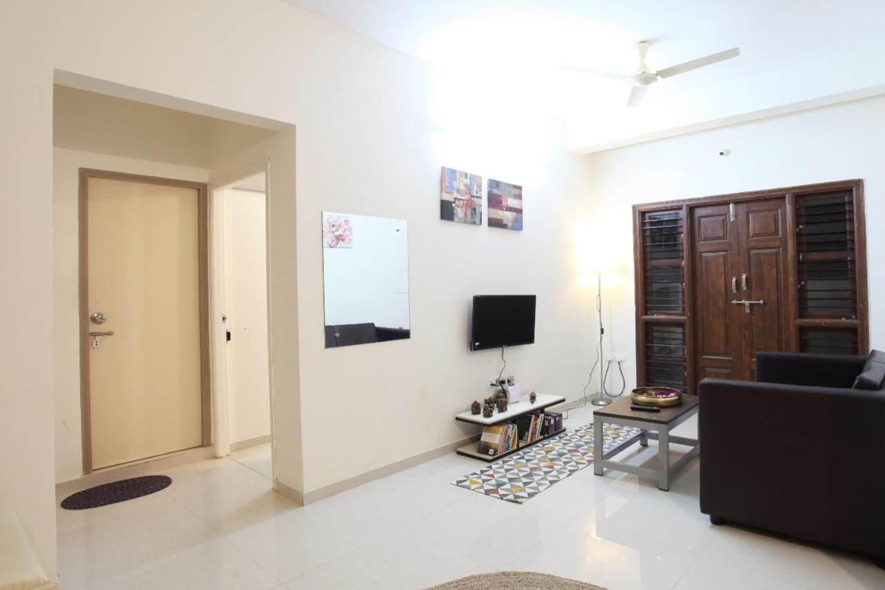 Qualtems Guest House-With Ac Options Bangalore Luaran gambar